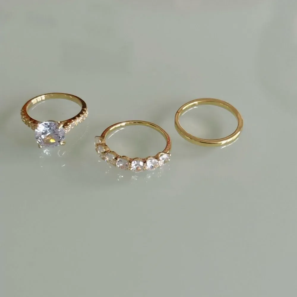 Elegant Gold and Silver Diamond Ring Set A1170